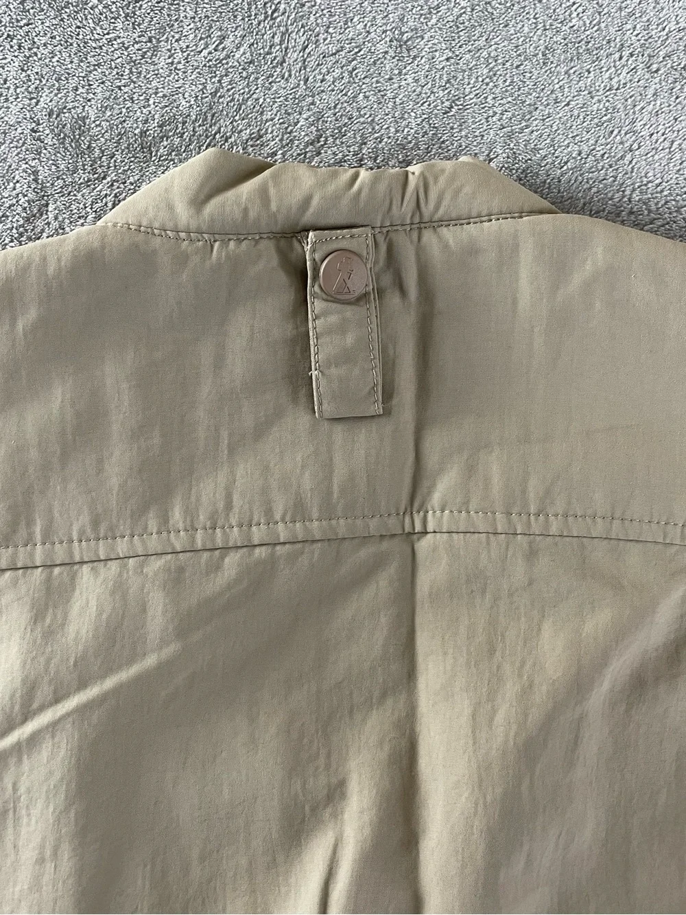 Royal Robbins Vest Men's M / S Fishing Hunting Field Utility Mesh Lined Khaki